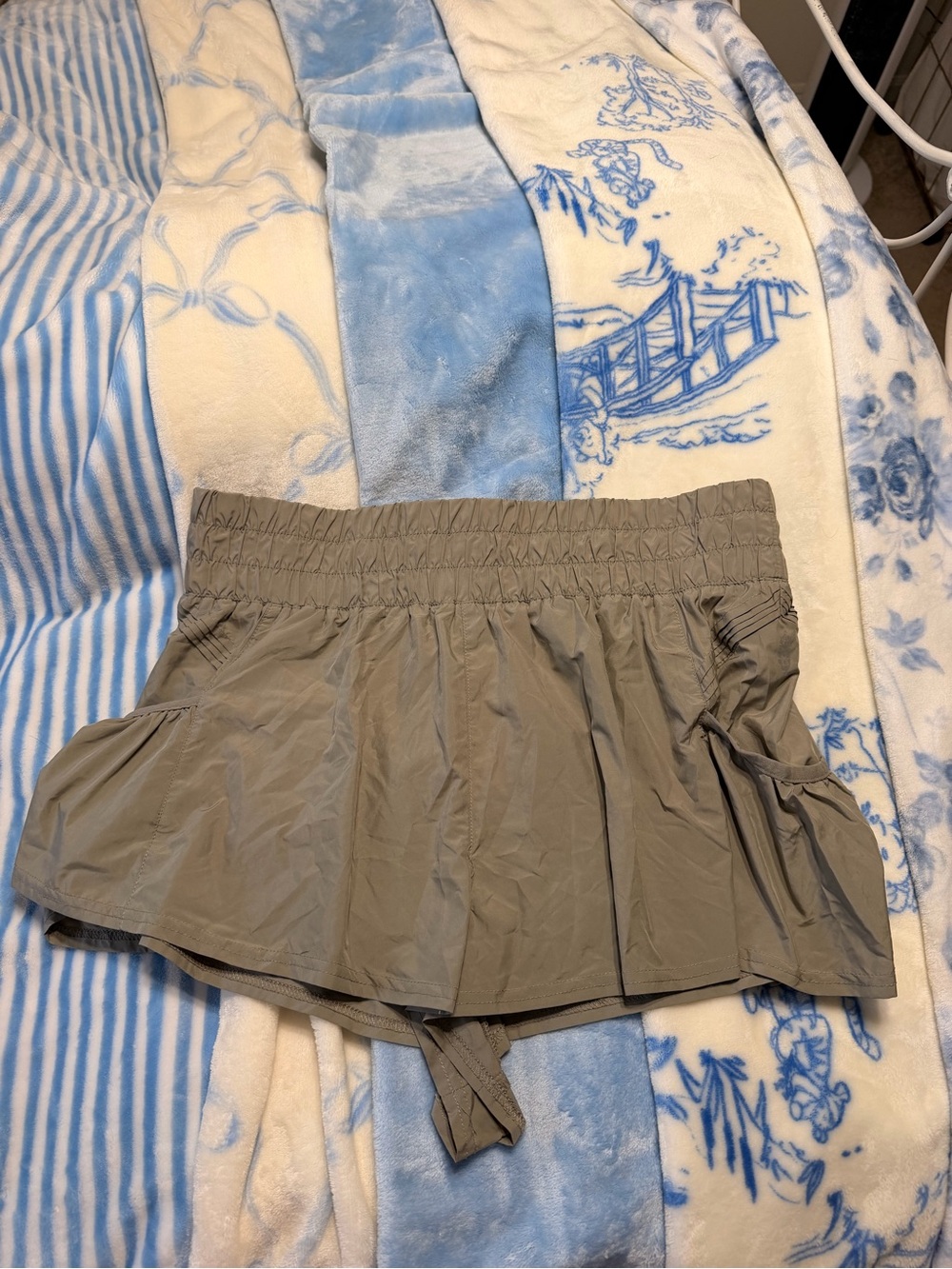 FP movement get your flirt on shorts size Large